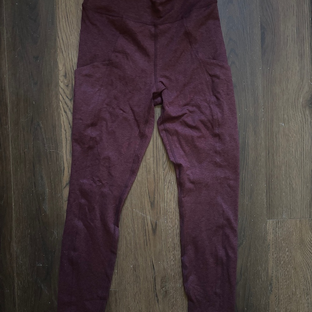 Lululemon Leggings with side pockets, Size 8